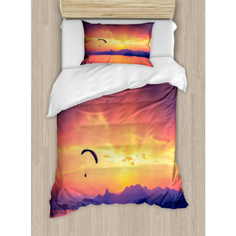 Paragliding at Sunset Duvet Cover Set