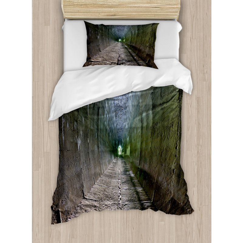 Dungeon Old Side Tunnel Duvet Cover Set