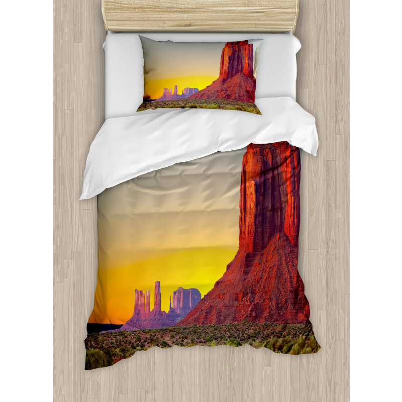 Sunset at Valley Nature Duvet Cover Set