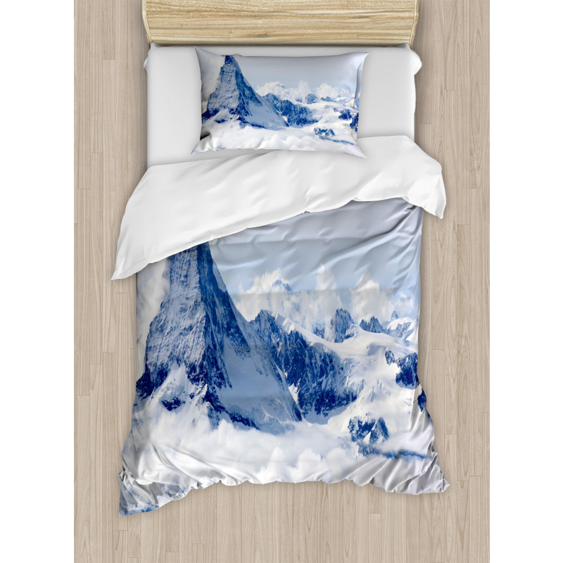 Clouds on Summit Winter Duvet Cover Set