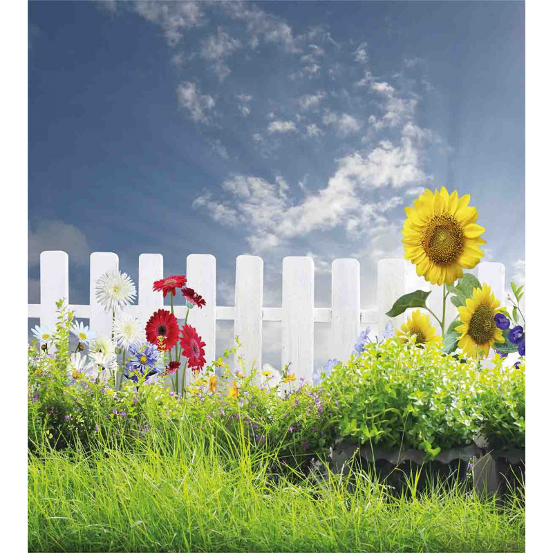 Daisy Flowers in Yard Duvet Cover Set