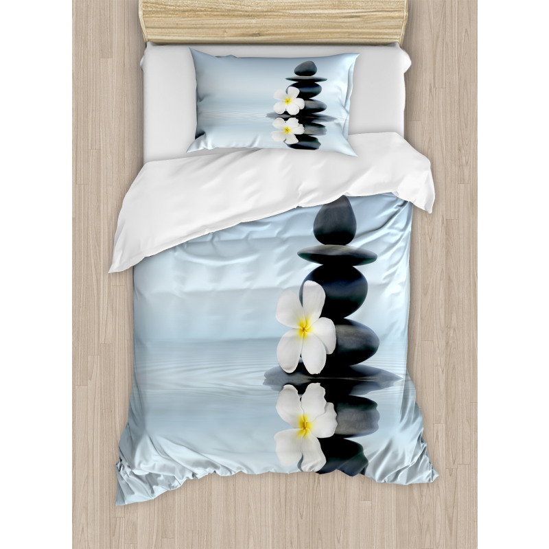 Stones Plumeras Duvet Cover Set