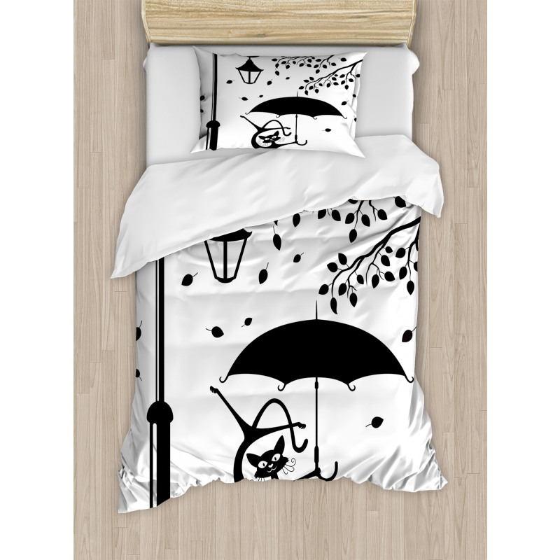 Funny Kitty with Umbrella Duvet Cover Set