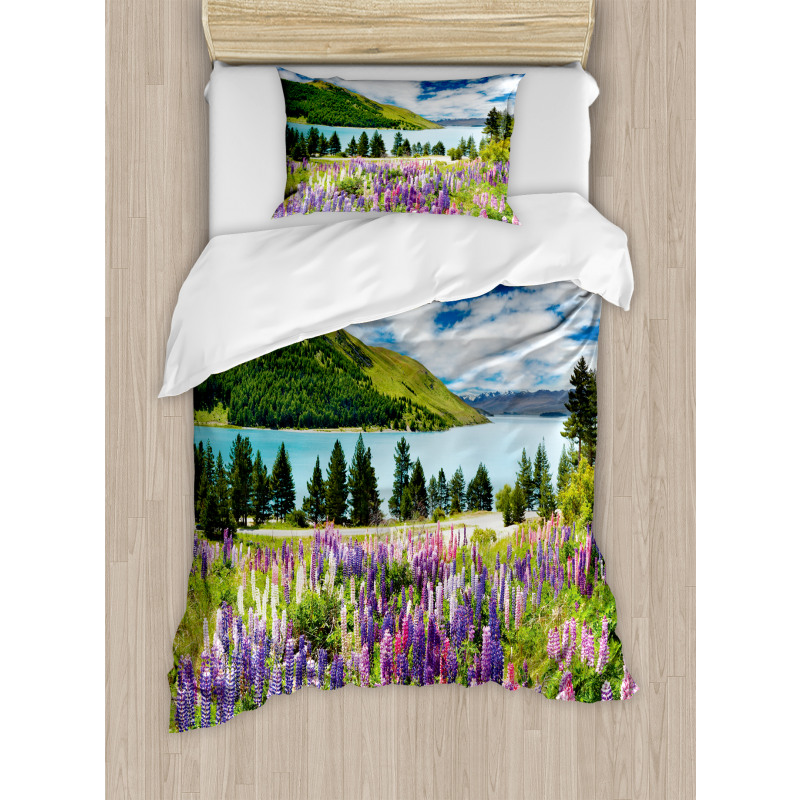 Lake Floral Petals Duvet Cover Set