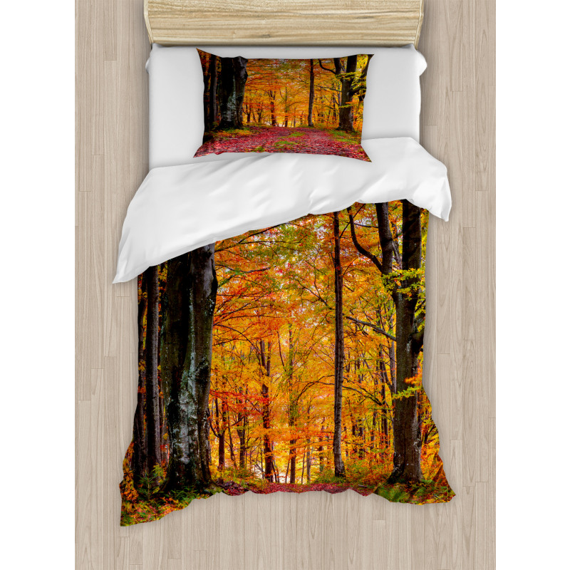 Shady Deciduous Trees Duvet Cover Set