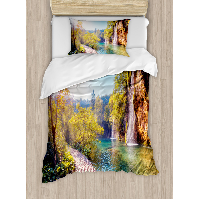 Idyllic Lake Waterfall Duvet Cover Set