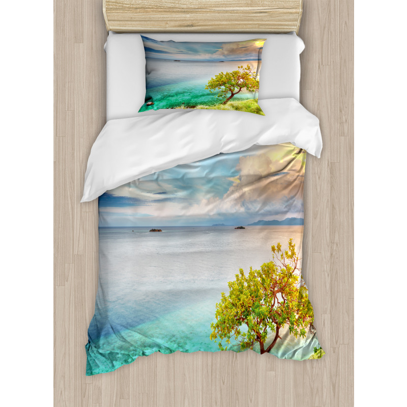 Abandoned Island Ocean Duvet Cover Set