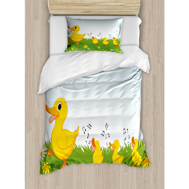 Mother Duck and Babies Duvet Cover Set