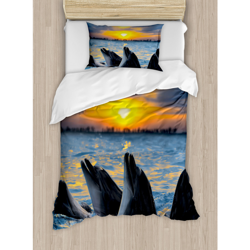 Bottle Nosed Dolphins Duvet Cover Set