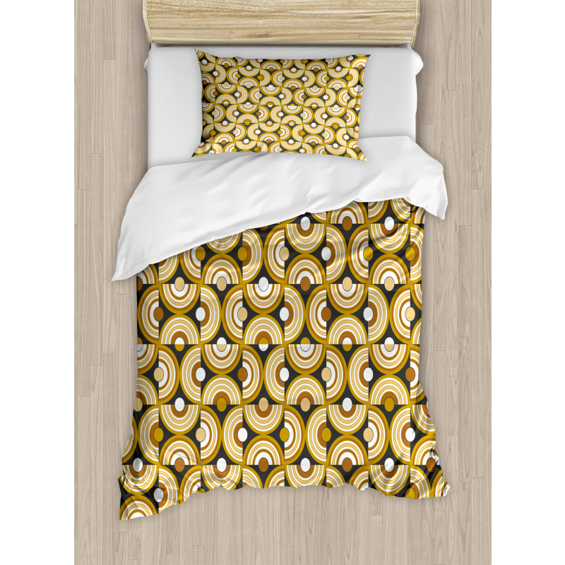 Funky Abstract Rounded Duvet Cover Set