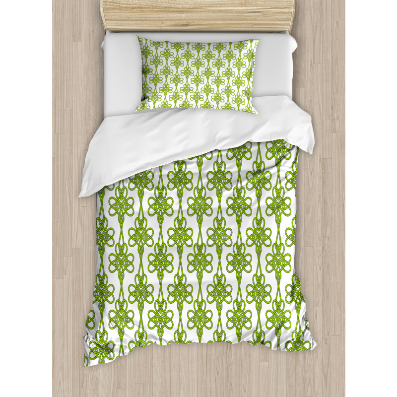 Entangled Clover Leaves Duvet Cover Set