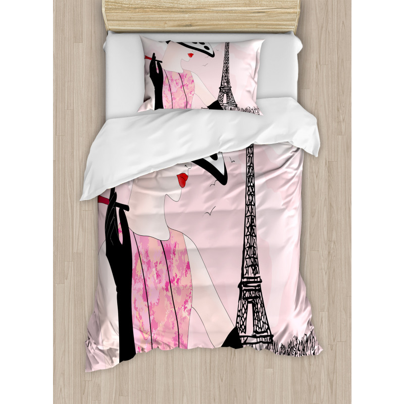 Woman Eiffel Tower Duvet Cover Set