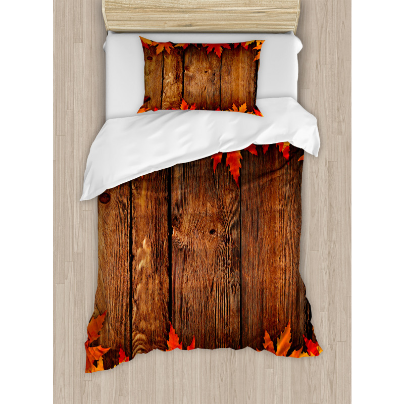 Leaves on the Wooden Board Duvet Cover Set