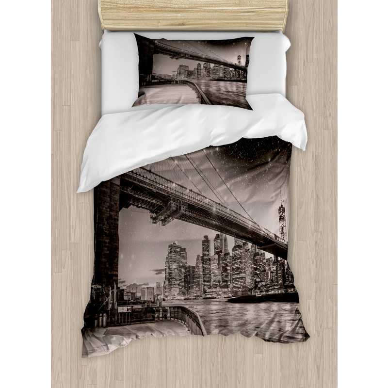Brooklyn Bridge Night Duvet Cover Set