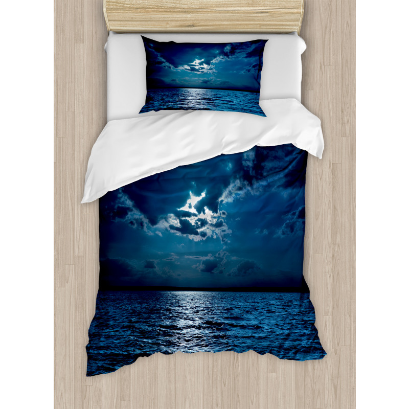 Dramatic Sky Moon Ocean Duvet Cover Set