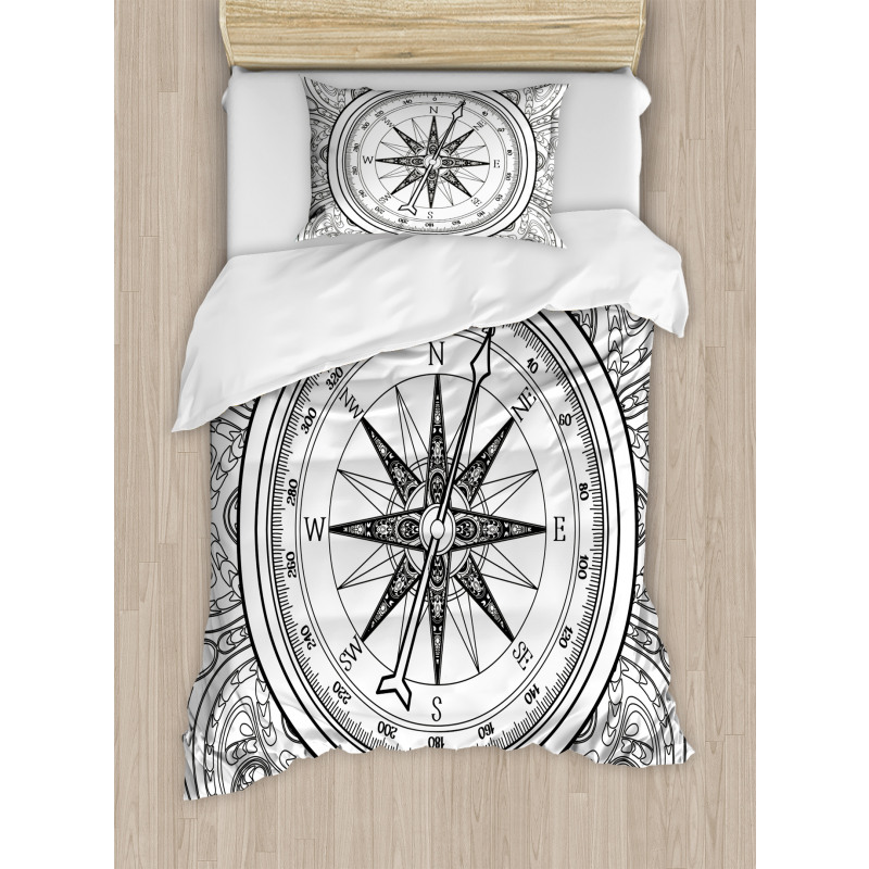 Windrose Line Art Style Duvet Cover Set