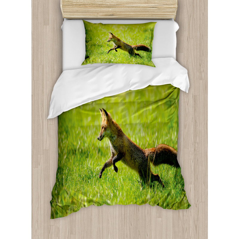 Jumping Animal Fresh Grass Duvet Cover Set