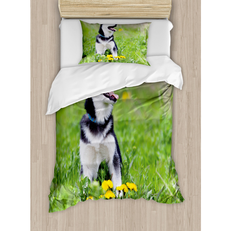 Puppy on Grass Duvet Cover Set