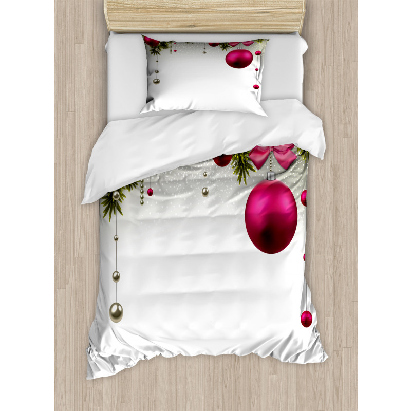 Vivid Fir Twigs Balls Duvet Cover Set