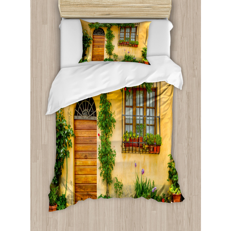 City Life in Tuscany Duvet Cover Set