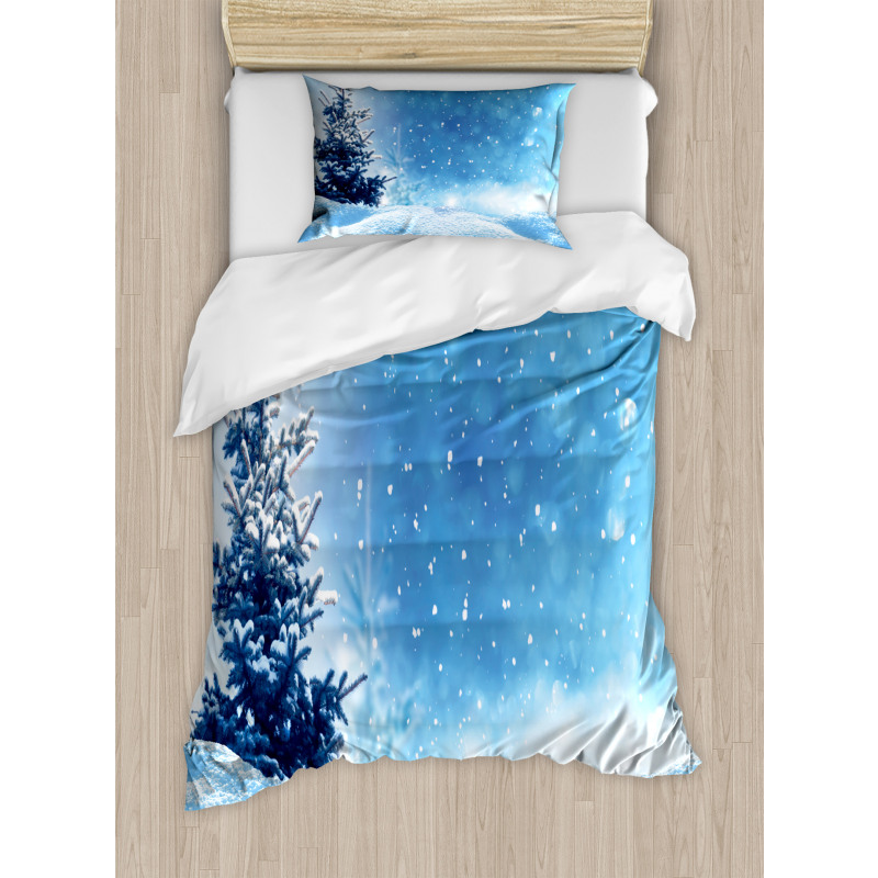 Frozen Pine Snowflakes Duvet Cover Set