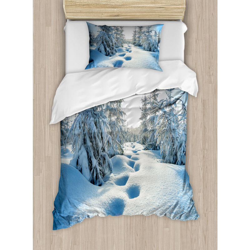 Blue Sky Tree Footprints Duvet Cover Set