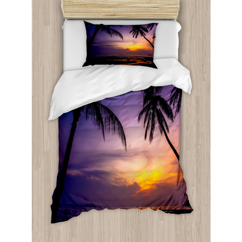 Vivid Twilight Palm Trees Duvet Cover Set