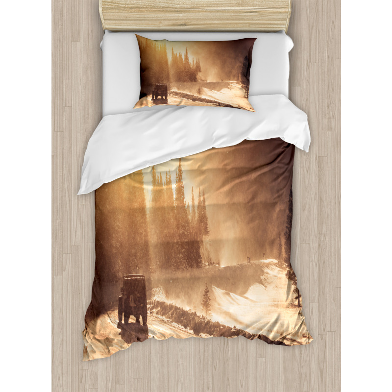 Colorado Mountain Road Duvet Cover Set