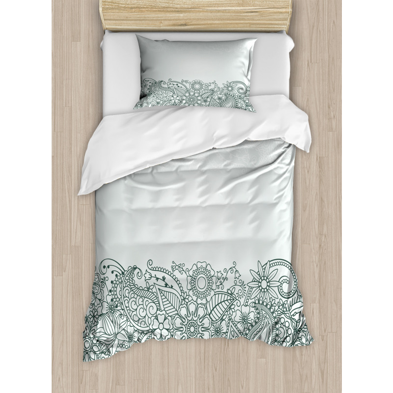 Outline Wildflowers and Leaves Duvet Cover Set