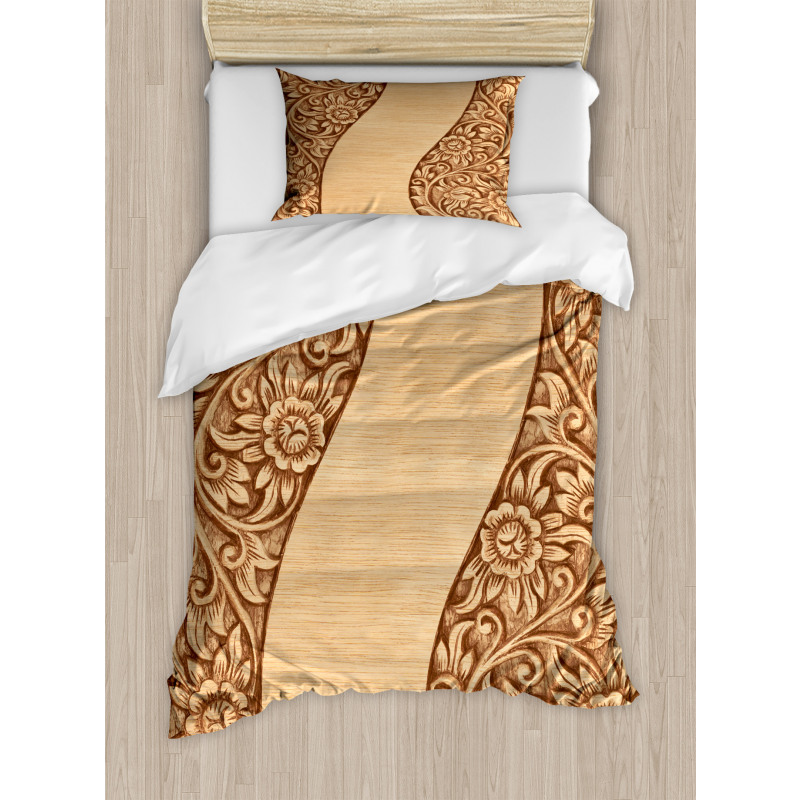 Monochrome Tones Ornate Wood Duvet Cover Set