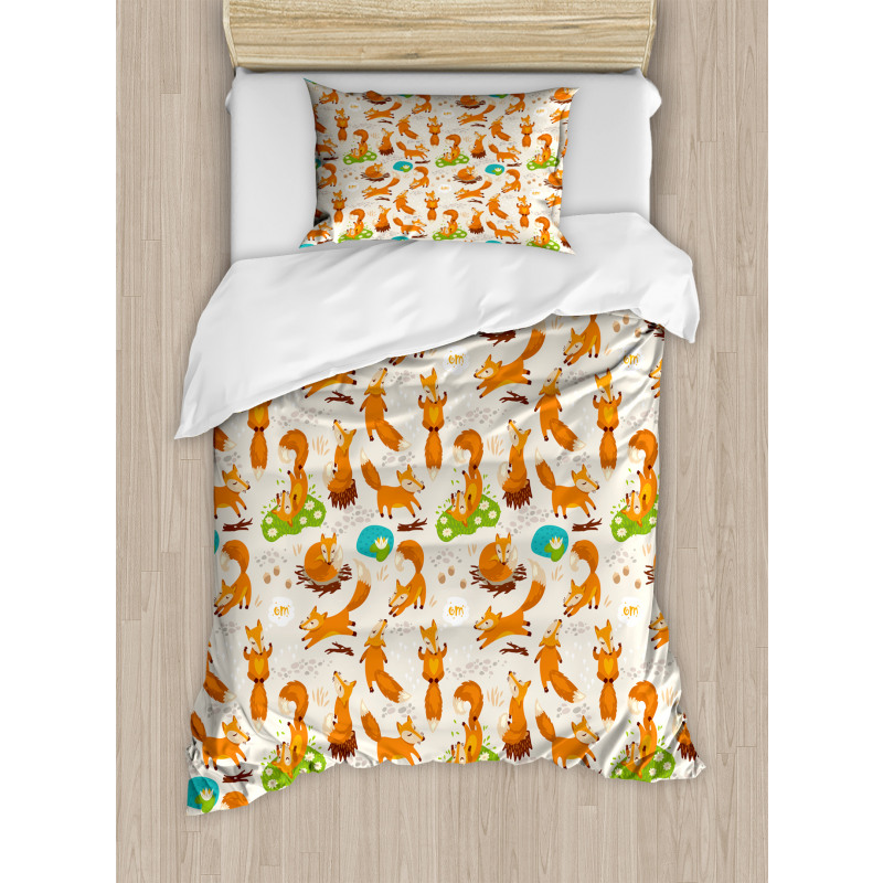 Stretching Fox East Asian Duvet Cover Set