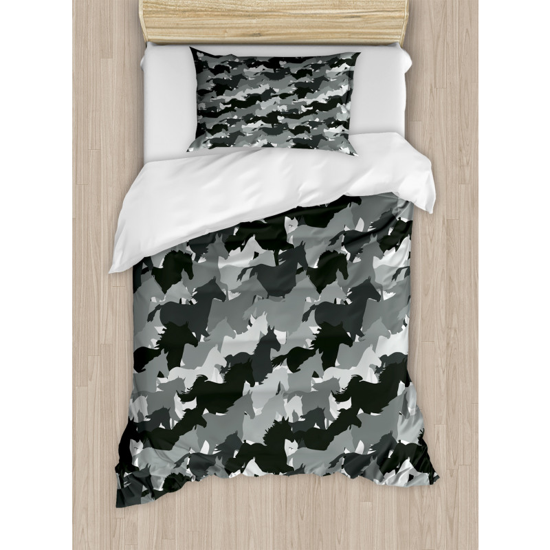 Mustang Herd Animals Duvet Cover Set