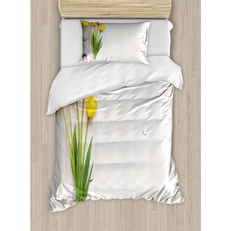 Tulips on Rustic Board Duvet Cover Set