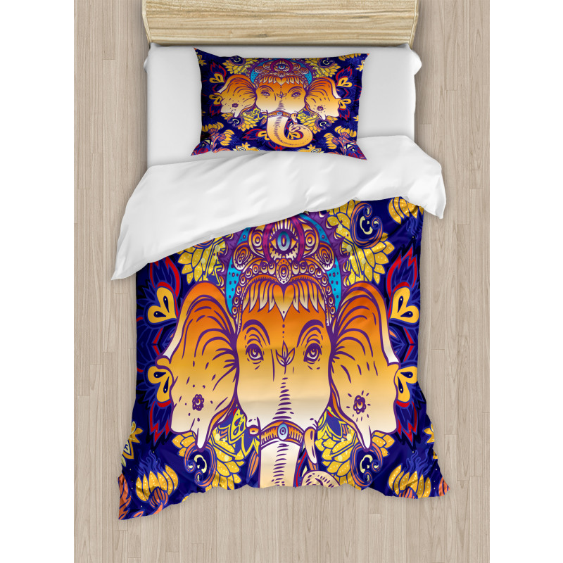 Petal and Leaf Design Duvet Cover Set