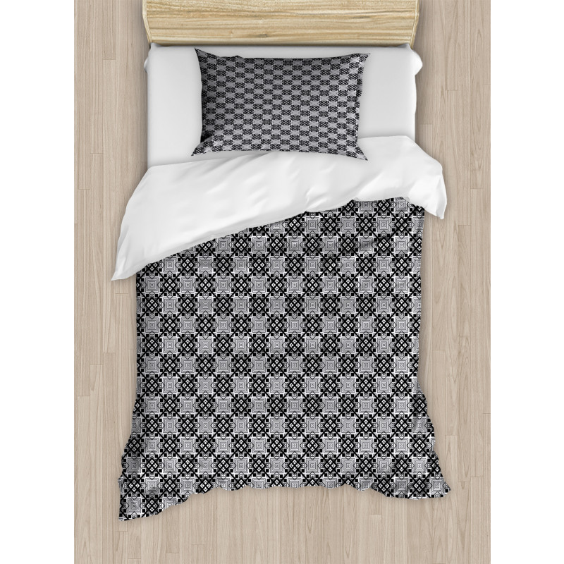 Overlapping Diamonds Duvet Cover Set