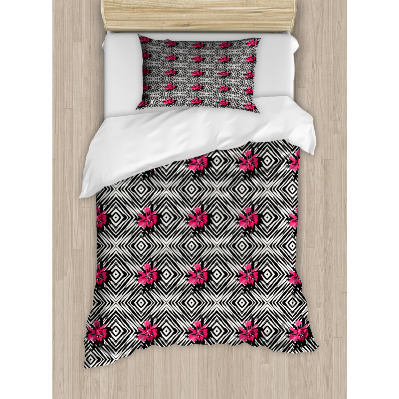 Rhombus Pattern Flowers Duvet Cover Set