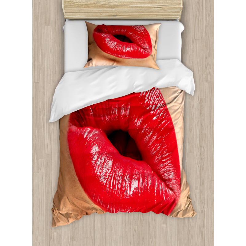 Juicy Lipstick Illustration Duvet Cover Set