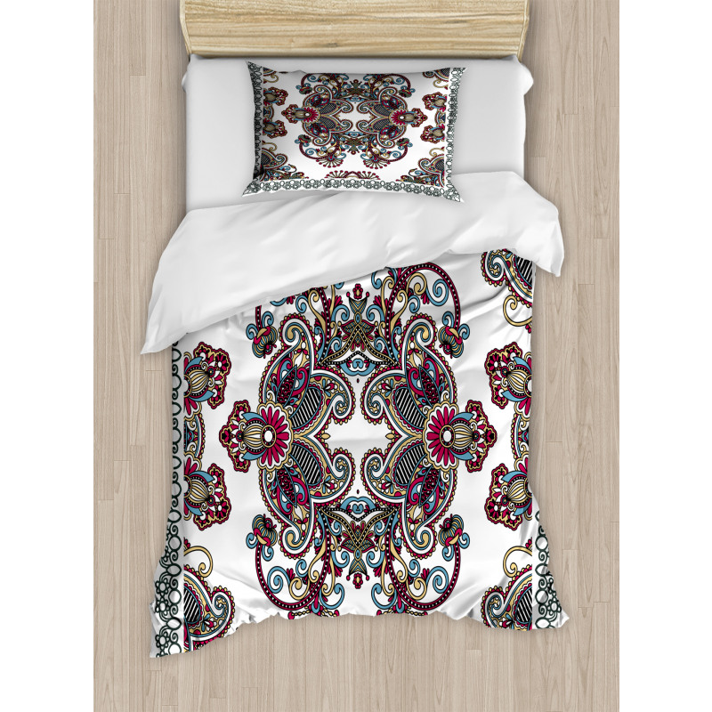 Curlicues Floral Design Duvet Cover Set