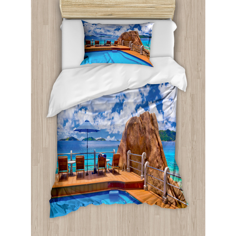 Vacation Resort Ocean Duvet Cover Set