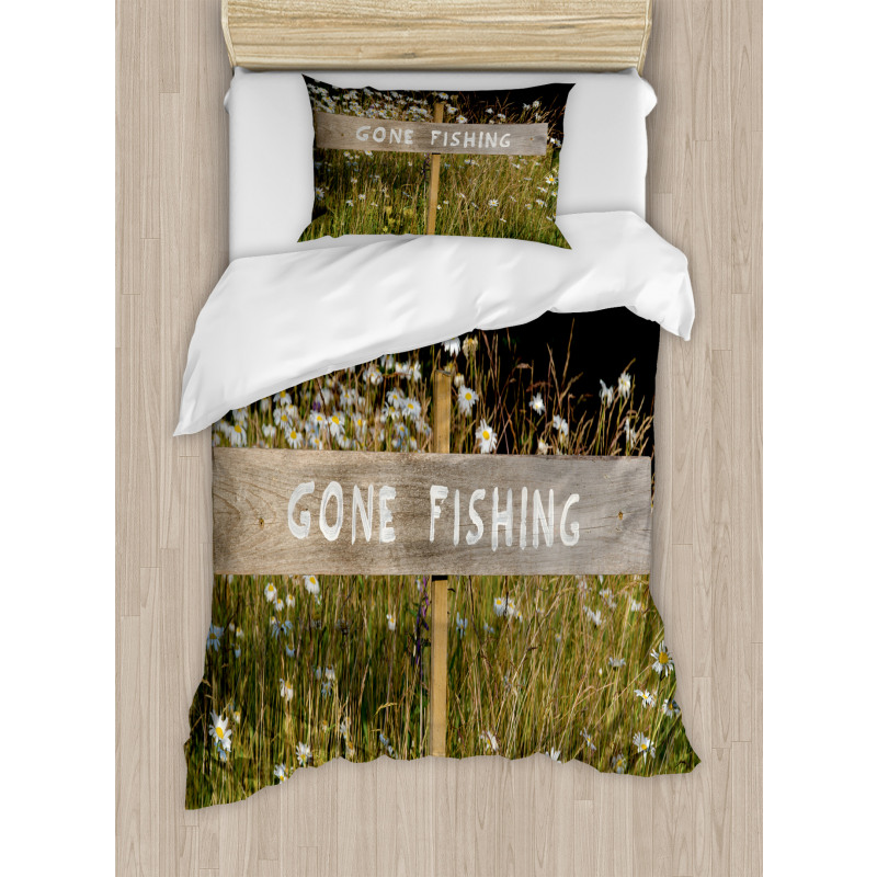 Sign Pole Among Field Duvet Cover Set