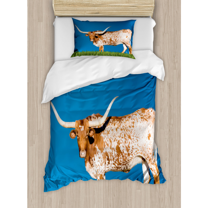 Female Cow and Open Sky Duvet Cover Set