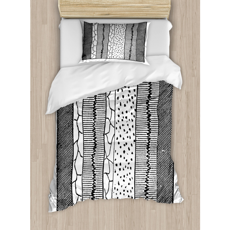 Hand Drawn Uneven Lines Duvet Cover Set