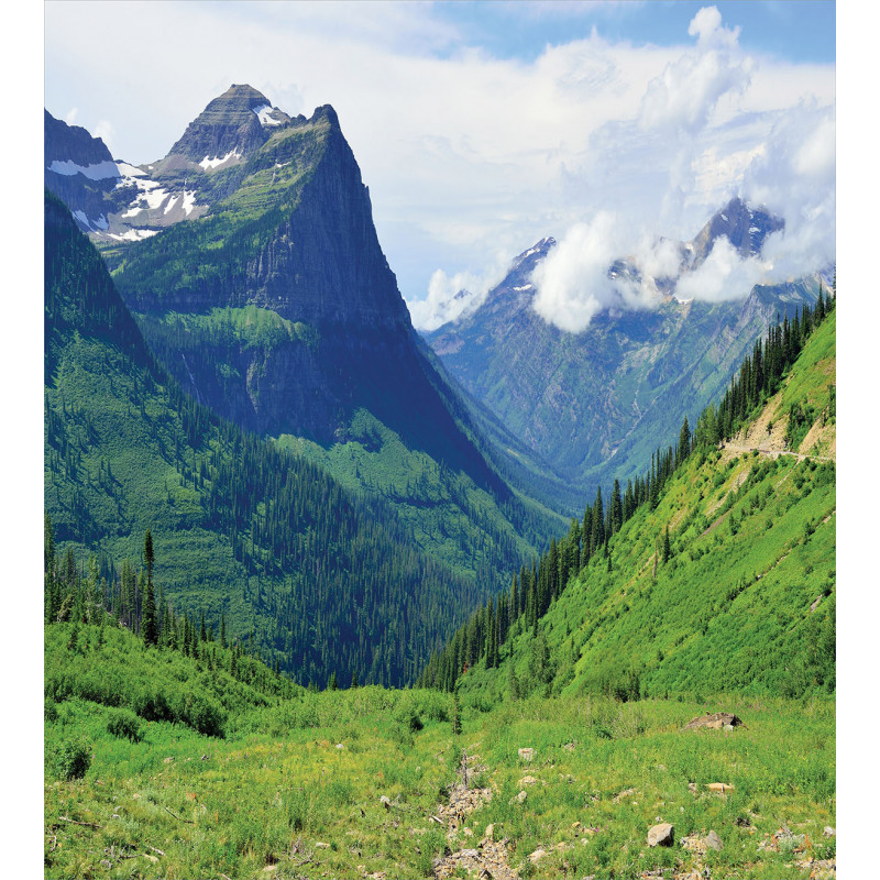 Summer Cloudy Peaks and Grass Duvet Cover Set