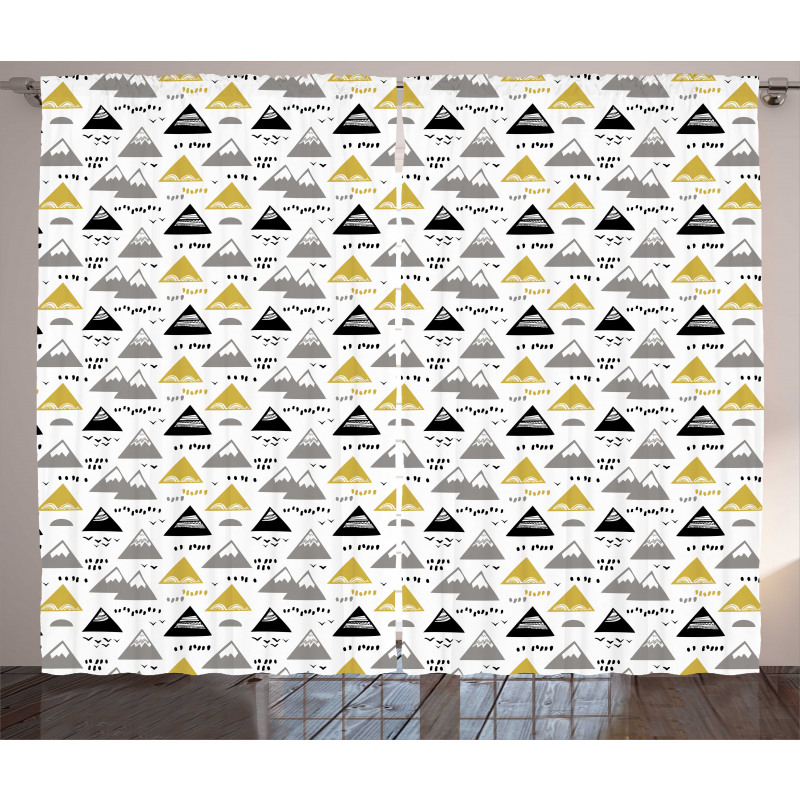 Mount Triangles Curtain