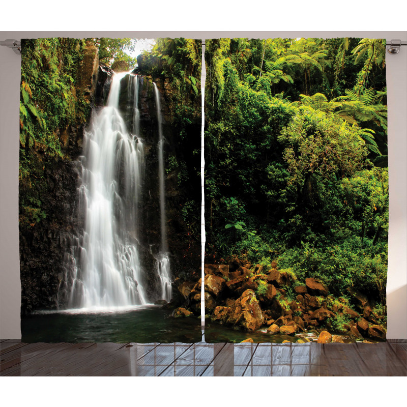 Tavoro Waterfalls Curtain