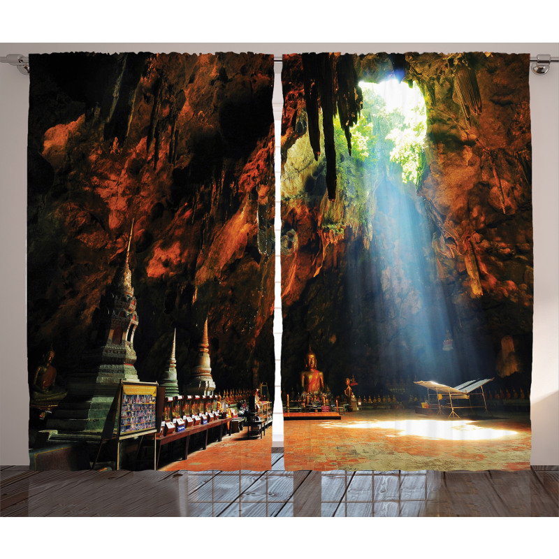 Tham Khao Luang Cave Curtain