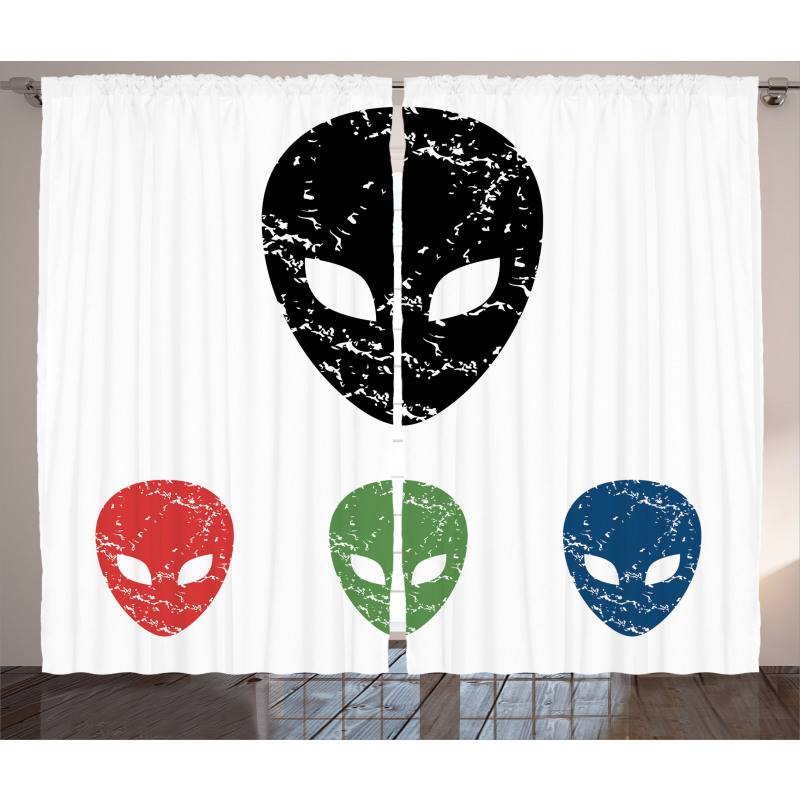 Grunge Alien Heads Art Curtain