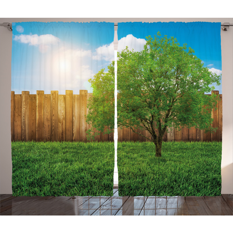 Life Tree Yard Field Curtain