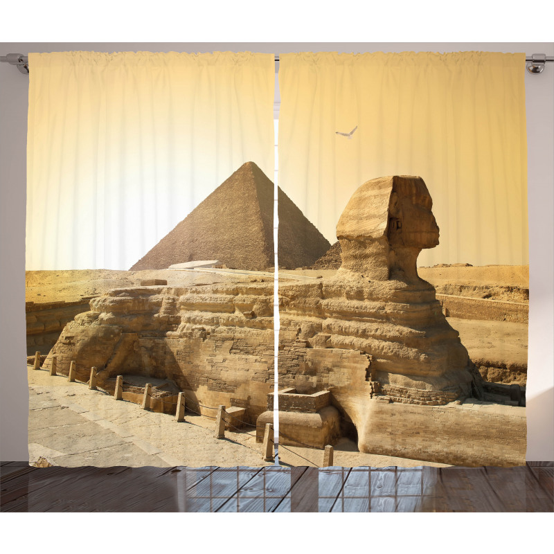 Egptian Pyramids Curtain