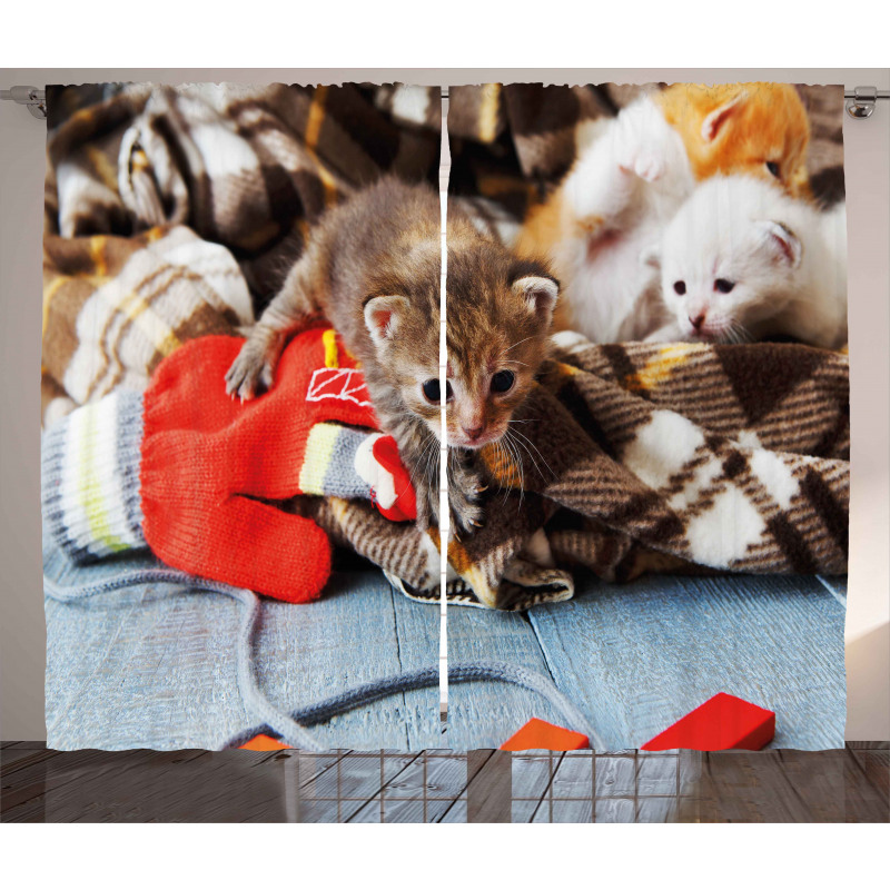 Kittens Mittens Baby Toys Curtain